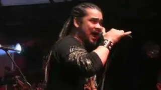 WING'S ~ BIARKAN BERLALU { OFFICIAL VIDEO }