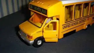Ford E-350XL Mini Bus Model