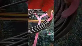 Не выбрасывайте детские плечики