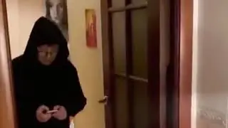 Бабуля изображает внучку - LP ACADEMY HUMOR