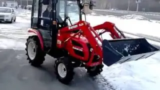 Минитрактор Branson 2500CAB