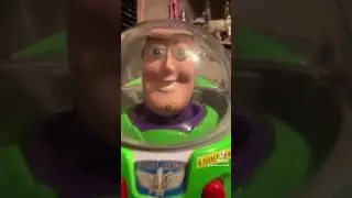 Woody vs Buzz Lightyear in Toy Story