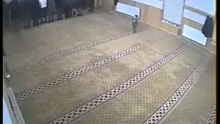 Комическое событие в мечети