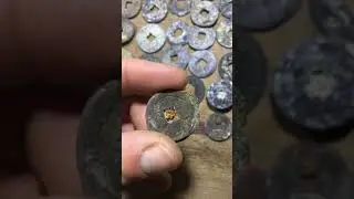 Chinese Cash Coins Found Near Shipwreck