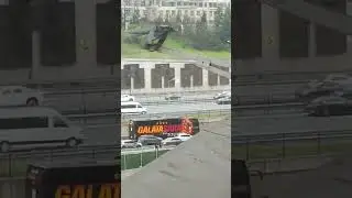 Galatasaray geliyor, Aslanlar geliyor.