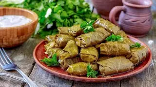 HOW THE AZERBAZHANI DOLMA IS MAKED  HILL WITH VINE LEAVES