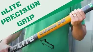UNGER nLITE water fed pole | PrecisionGrip : the unique non-round shape pole
