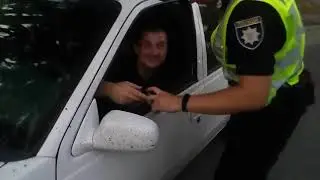 Розвернуті і щасливі