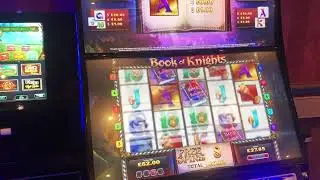 Fruit machine jackpots & gameplay