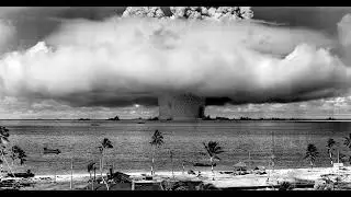 Nuclear Bomb Explosion Sound Effect, Atomic Mushrom, Huge Extreme Explosion