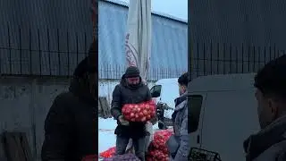 Как думаете, ему приятно ? Выкладывать продолжение?🙃☺️