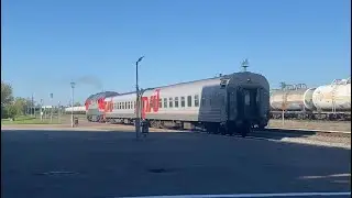 Тепловоз ТЭП70БС - 278 с пригородным поездом Ижевск — Нижнекамск