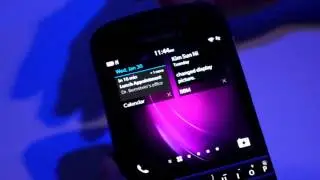 BlackBerry Q10 Hands-on Review - MobileSyrup.com