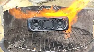 Crash Test SONY SRS XB-30
