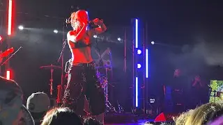 South arcade - 2005, live Slamdunk 2025