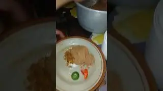 TELOR DADAR BUMBU KACANG PEDAS 