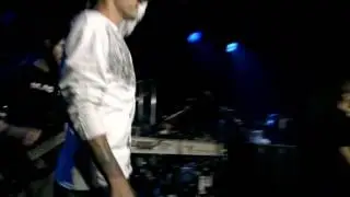 Linkin Park feat. Jay-Z - Dirt Off Your Shoulder/Lying From You (Collision Course 2004)