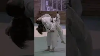 Warm up exercise in Women’s Judo in Japan