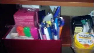 Расхламляю и выбрасываю мелочовку.