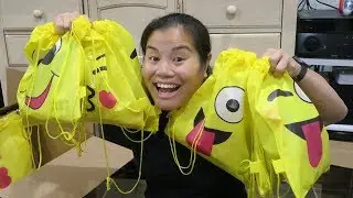 Making Goody Bags for a 9 Year Old's Birthday Party!