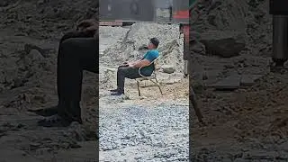 Когда во круг тебя вся стройка кружит