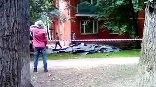 Жилищник Академического района делает капремонт дома Винокурова 15 к 2 Часть 2.