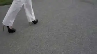 6 inch Stiletto Heels outdoor 01