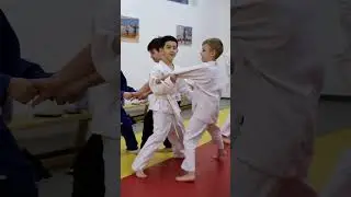 Секция дзюдо в Тридцать первой школе г. Химки. Группа-1 (7-8 лет). Наставник Ибрагимов Леми