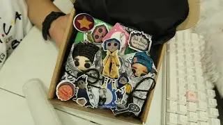 Pack an order with me💙💛 #coraline #packorder #handmade #voodoo #airdryclay #cute #kawaii
