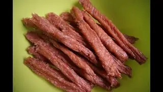 Куриные вяленые колбаски