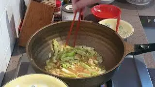 Fried Rice Noodle.炒米粉.