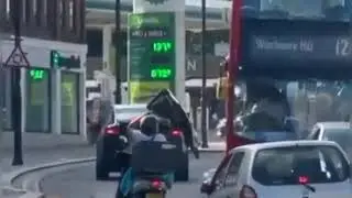 Tesla Problem with door #supercar #hypercar
