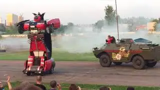Шоу каскадеров и ладабот