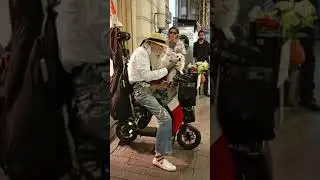 УЛИЧНЫЕ МУЗЫКАНТЫ ПИТЕРА. НЕВСКИЙ ПРОСПЕКТ.