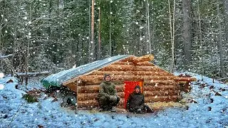 СТРОИМ БОЛЬШУЮ И СВЕТЛУЮ ЗЕМЛЯНКУ- СИЛНЫЙ ВЕТЕР ПОВАЛИЛ ДЕРЕВО НА ЗЕМЛЯНКУ! ПРОСНУЛИСЬ, А УТРОМ ЗИМА