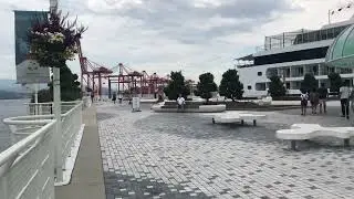 Port of Vancouver - What do blinking green lights mean?