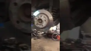 Bmw E90 вырезание тормозного пыльника