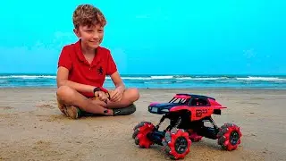 Leo's New Remote Control Car Transforms into a Dancing Robot!