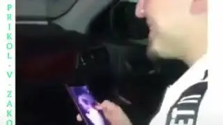 Спалился 😅