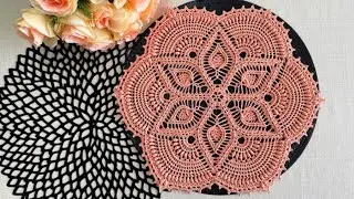 Embossed crochet doily, Carmen, part 3 of 3