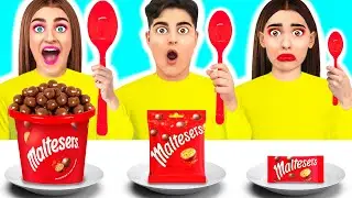 تحدي الطعام الكبير والمتوسط والصغير | موكبانج مجنون مع الطعام العملاق مقابل الطعام الصغير