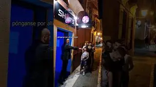 Vuestros amigos, no pasan!