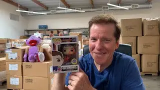 Live! Autographing Funko Pops and Answering Questions | JEFF DUNHAM