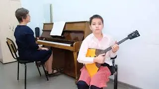 1) Ах вы, сени (русская народная песня).  2) Бравый солдатик