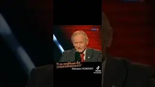 А на кладбище все спокойненько поет актер  Михаил Ножкин