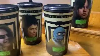 Beetlejuice vasos Dominos Pizza