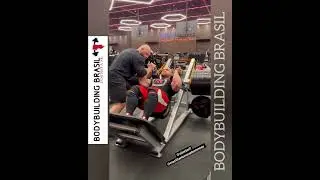 VITOR BOFF ... OLHA A PESO COM O QUAL ELE TA AGACHANDO... COMO DIZ JORLAN TA MALUCO MERMAO KKK