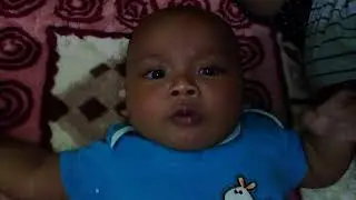 Adek edo lagi mainin ludah