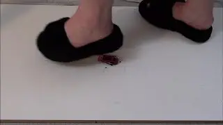LIZZIE'S FLUFFY PLATFORM SLIPPERS Vs METAL & PLASTIC CARS