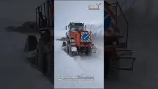 Подрядчики очищают дороги Челябинской области от сугробов